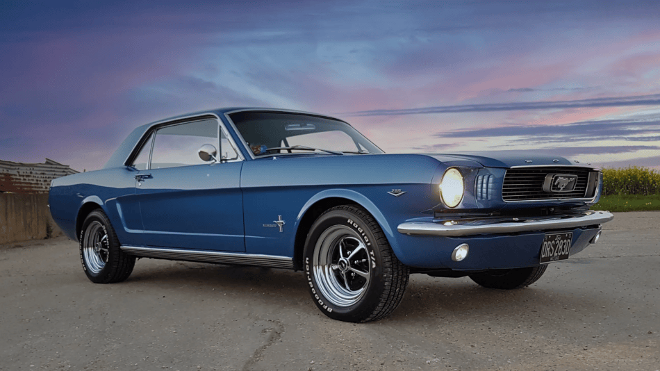 Ford Mustang (1964 - Present) 